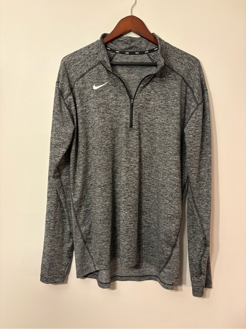 Nike Dri-Fit Heather Gray Quarter-Zip Pullover — Size L 🏃